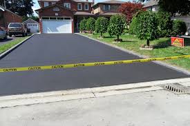 Best Custom Driveway Design  in Poseyville, IN